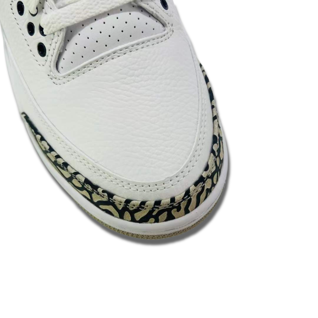Air Jordan 3 Retro “UNC