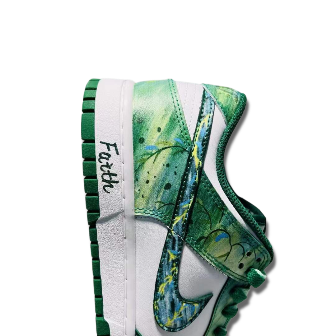 Nike SB Dunk Low “Tree