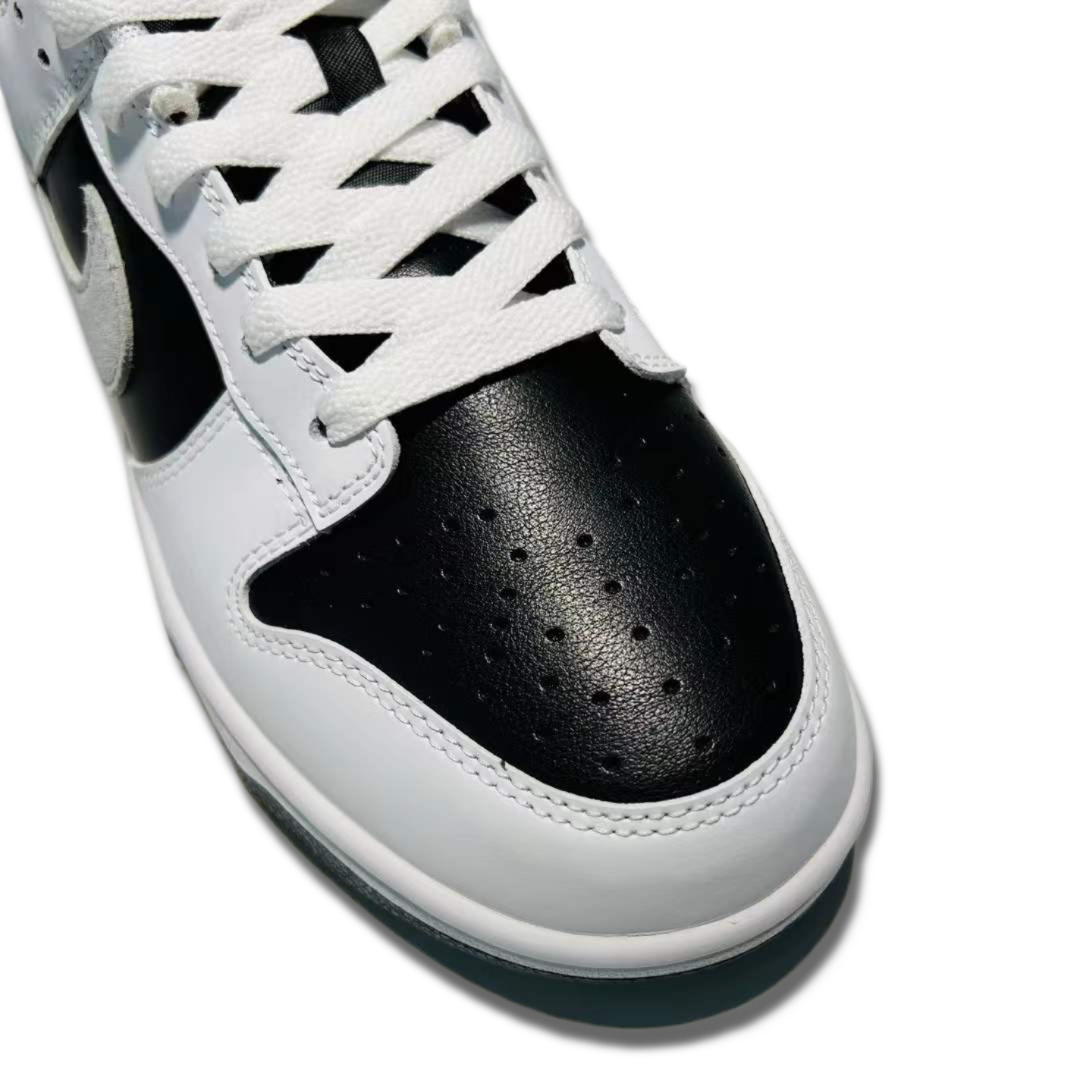 Nike SB Dunk Low “Reverse Panda