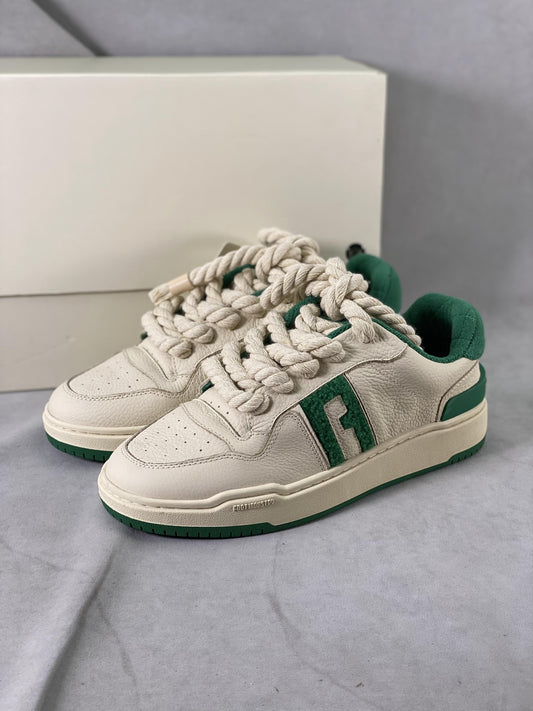 VELUXE SNEAKER
